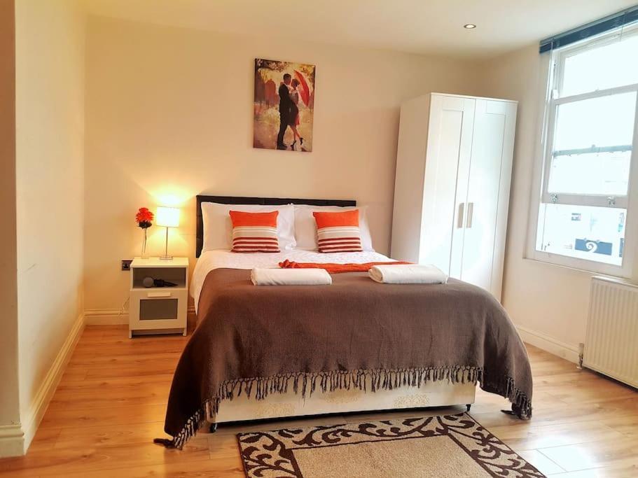 Comfortable Studio Flat Near Central Λονδίνο Εξωτερικό φωτογραφία